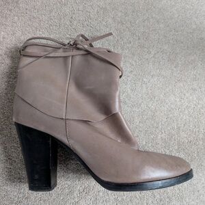 Chic Taupe Heeled Boots